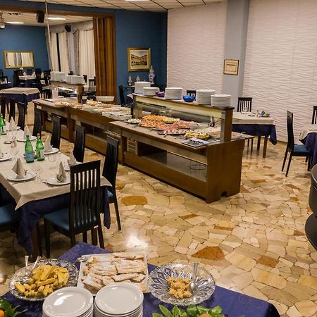 Hotel Il Telegrafo Melegnano Eksteriør billede
