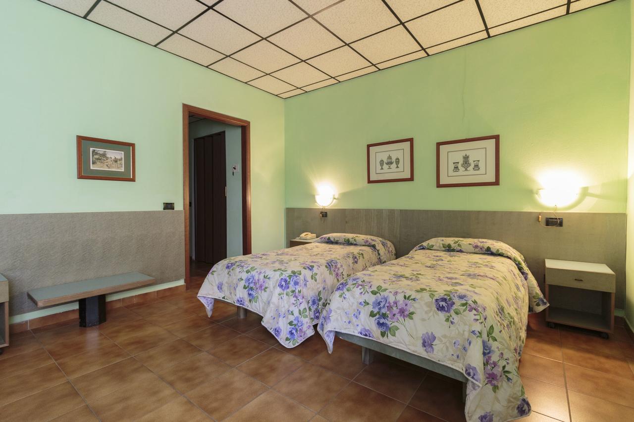 Hotel Il Telegrafo Melegnano Eksteriør billede